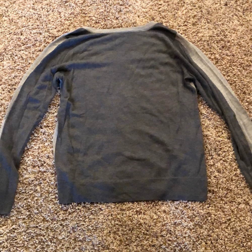 Color block sweater - Picture 4 of 4